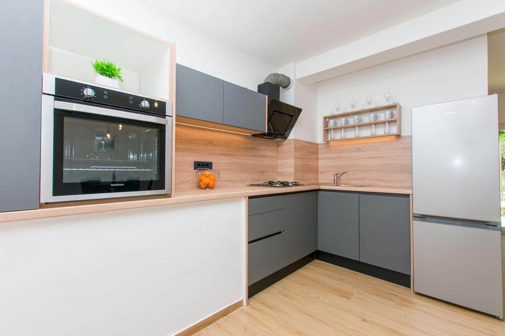 Apartment Petea 오미스 외부 사진